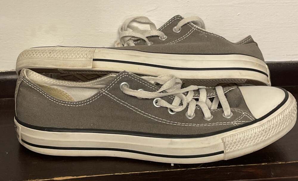 Converse Chuck Taylor All Star Low Charcoal Gray Men 11 Women 13 Sneakers 1J794